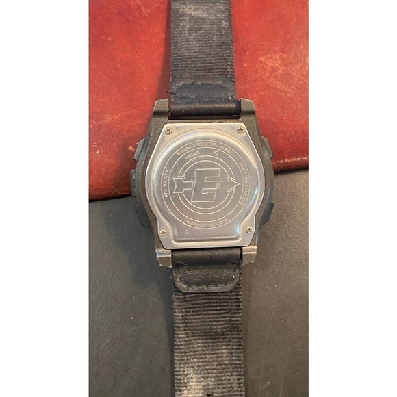 Men's 50mm Timex Expedition Watch, WR 100M, Vibration Alarm - Picture 4 of 4